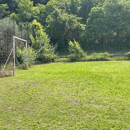 The Window On The Valdadige Sport And Nature Lejlighed